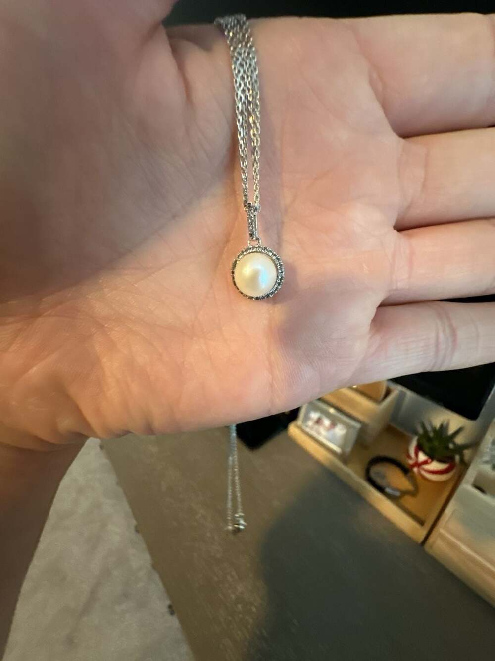 Freshwater Pearl Pendant Necklace in Sterling Silver